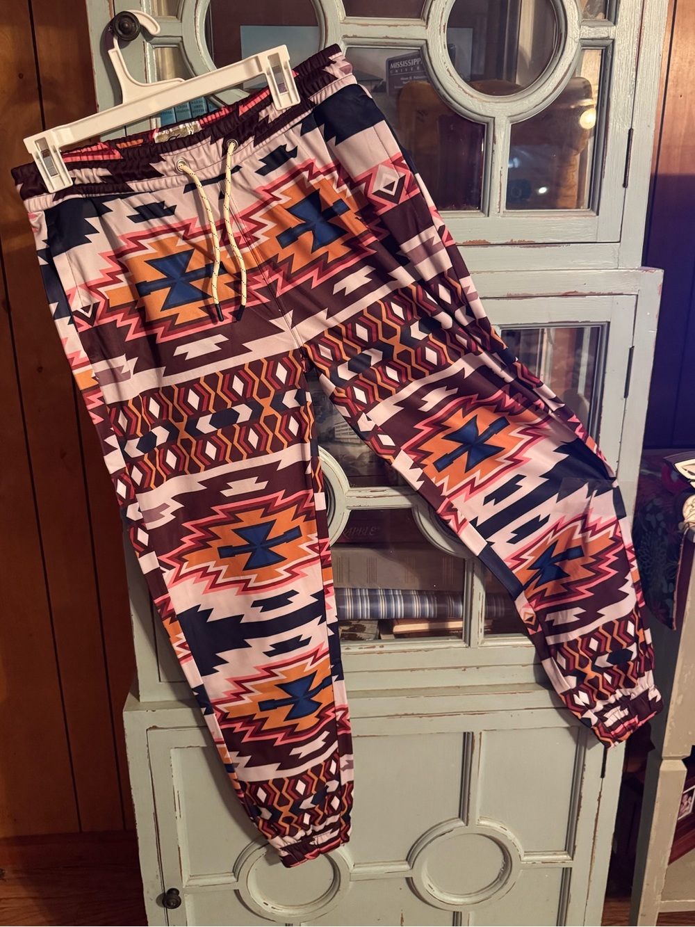 Aztec-Pattern Jogger Pants in Pink & Brown Size M B10